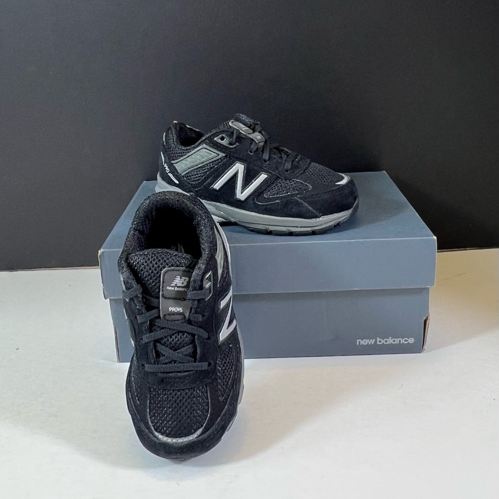 🆕New Balance 990 V5 Infant Sneakers — Size 5.5 US (Black) - Picture 3 of 14